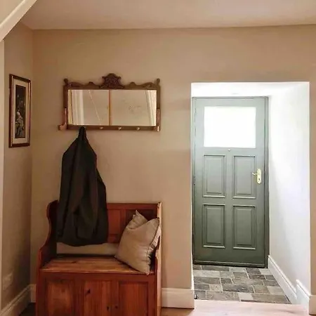 Holiday home Stunning Riverside In Location