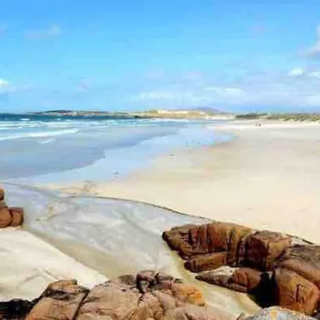 度假居 Stunning Riverside In Location *