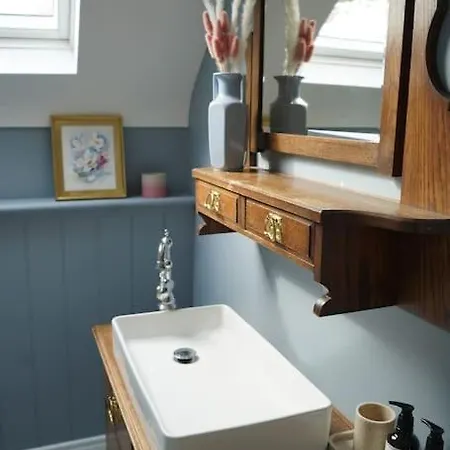 Stunning Riverside In Location 度假居 多尼戈尔