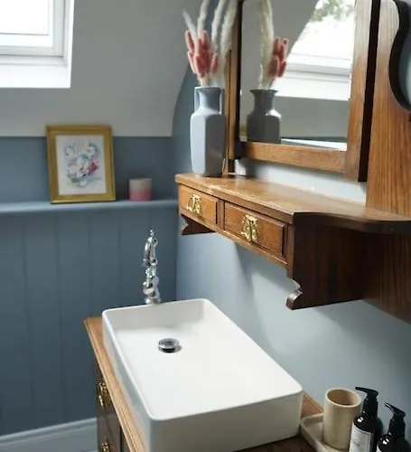 Stunning Riverside In Location Ferienhaus Donegal Town