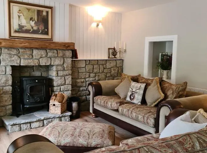 Tatil Evi Stunning Riverside In Location *